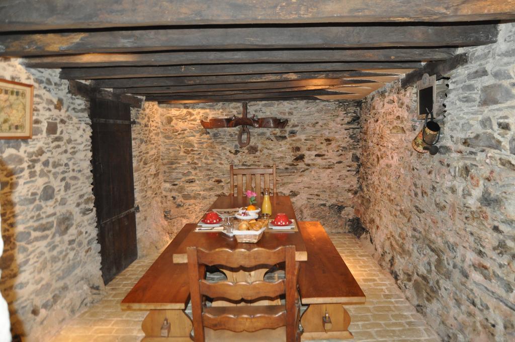 L'Auberge Du Tire Bouchon Couffe Luaran gambar