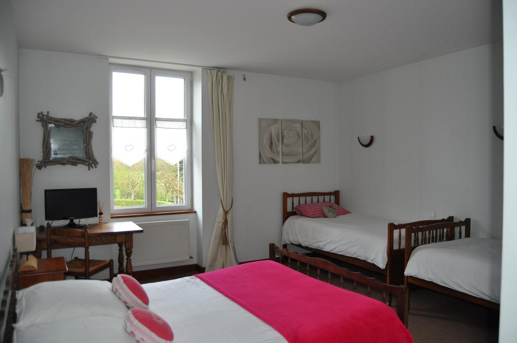 L'Auberge Du Tire Bouchon Couffe Bilik gambar